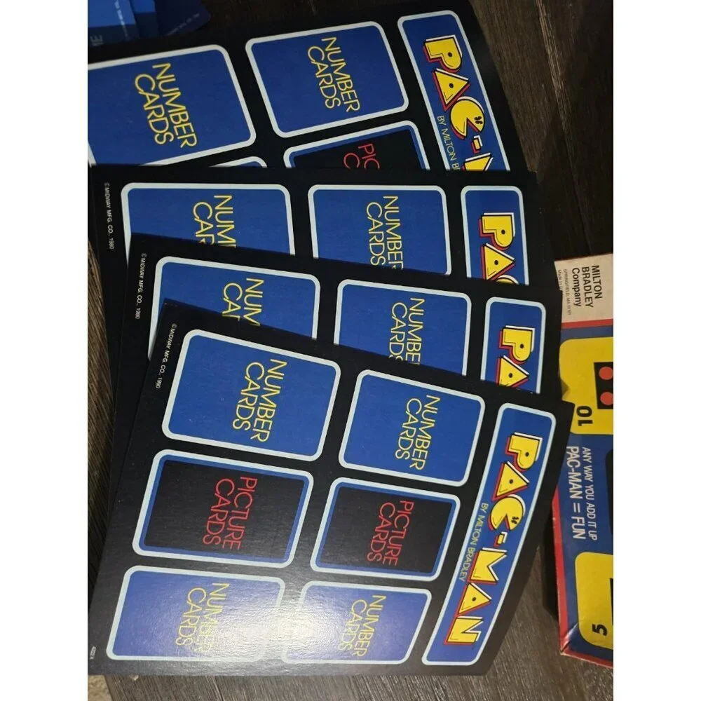 Vintage Pac Man 1982 Board Card Game Milton Bradley #4222